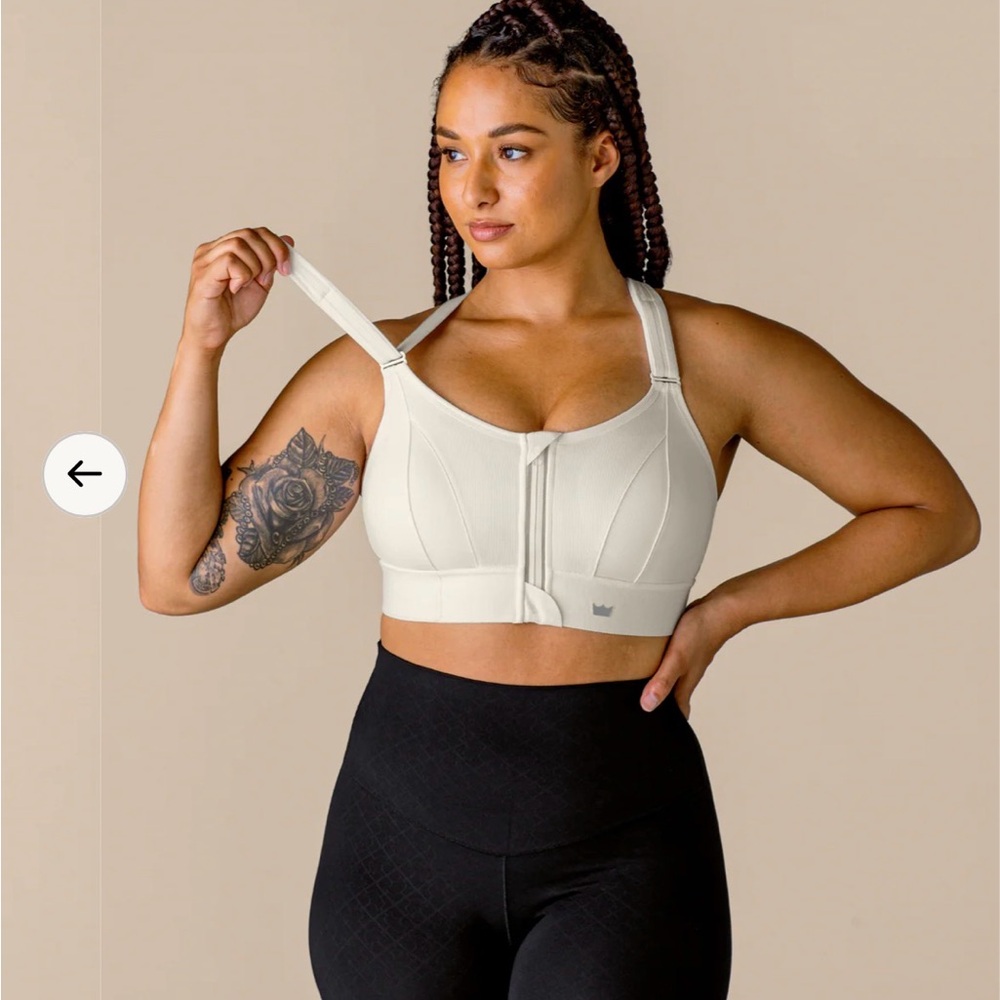 SHEFIT Cream Adjustable Sports Bra